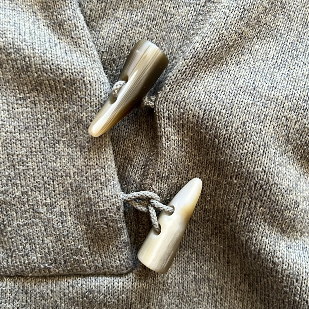 Women’s Eddie Bauer Sweater, Size M - Picture 4 of 4